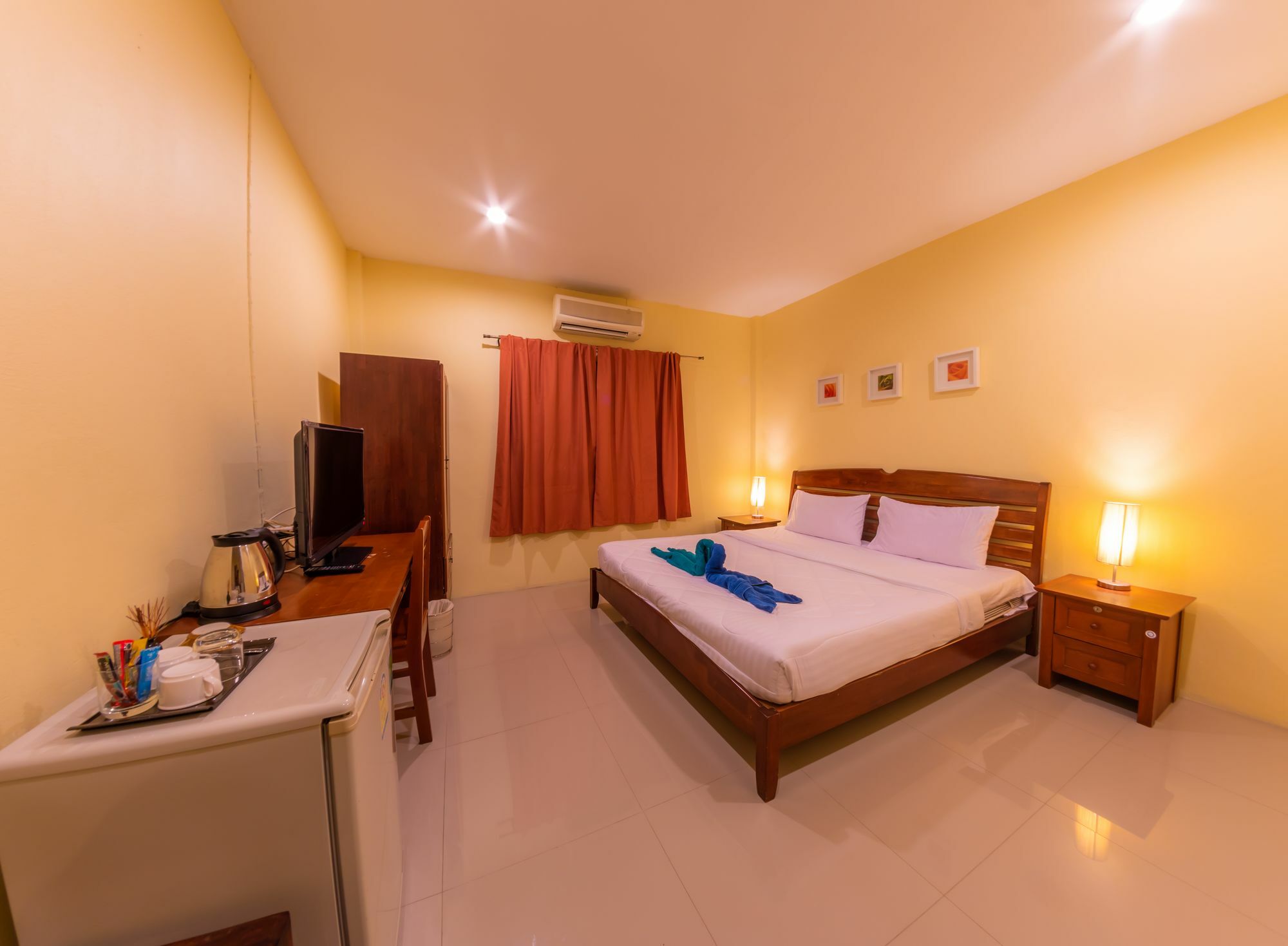 Enrico Hostel Patong Dış mekan fotoğraf